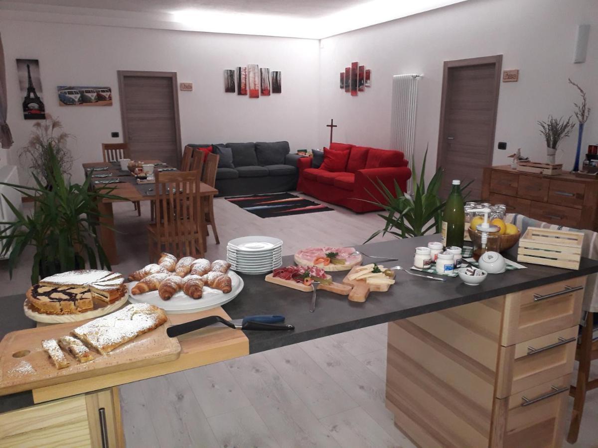 B&B Il Crocevia Teglio Exterior photo